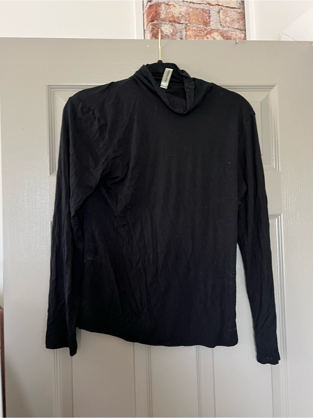 Black Long-Sleeve Lightweight Turtleneck Sweater